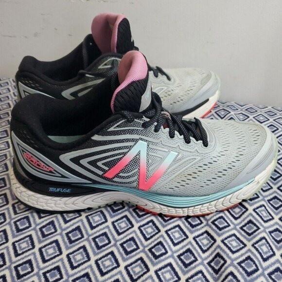 New Balance Shoes - New Balance 880v7  Running Shoes Sneakers Women's Size 10